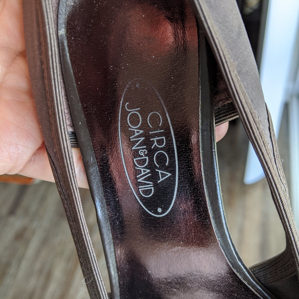 Shoes - Picture 4 of 4
